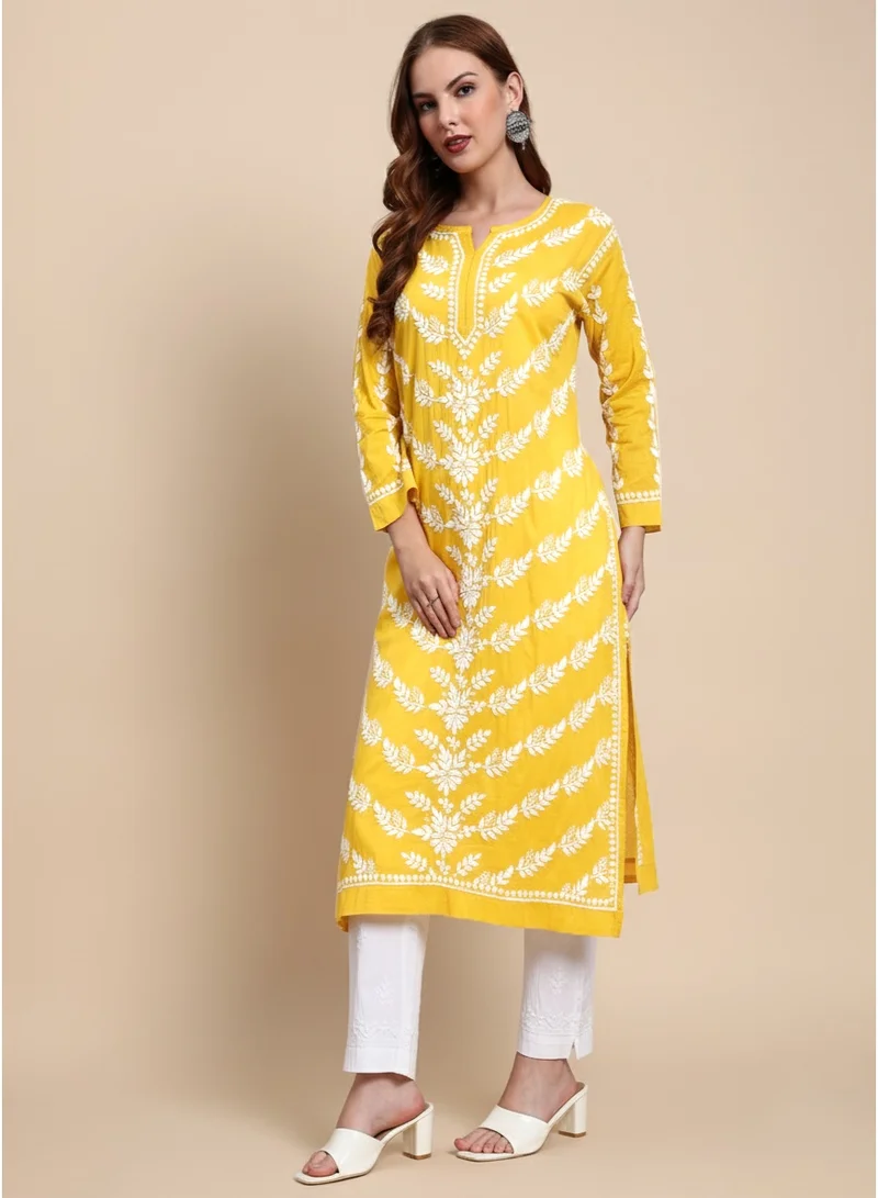 الايا كرتة قطن مطرزة يدوياً بشيكانكاري للسيدات