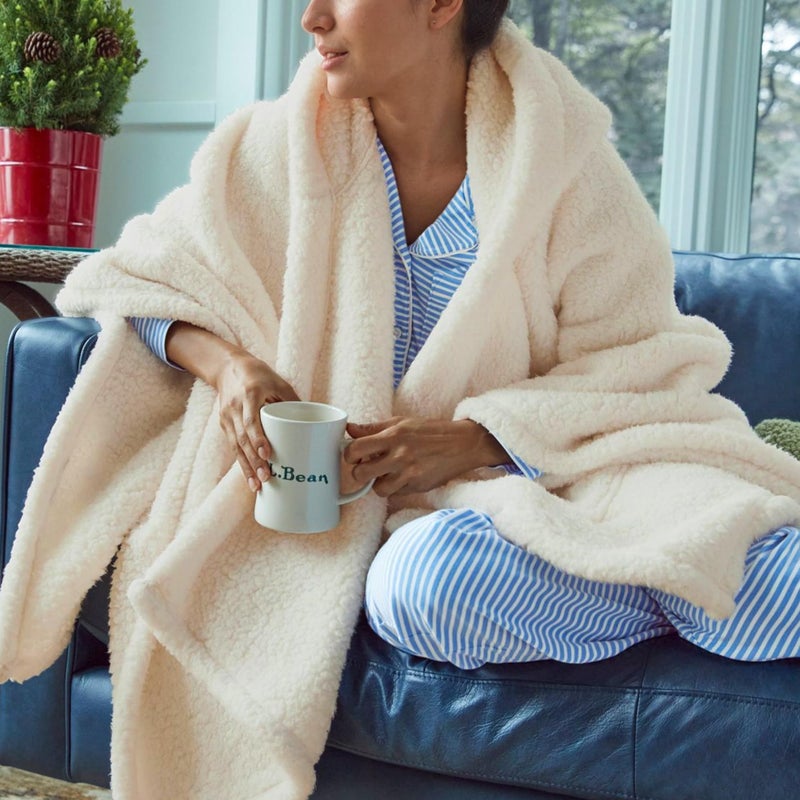 CUBRIDGE Super Soft Wearable Blanket, Comfy Poncho Throw with Hoodie & Pockets for Bed Office, Adult Oversized Warm Blankets, White - Image 4