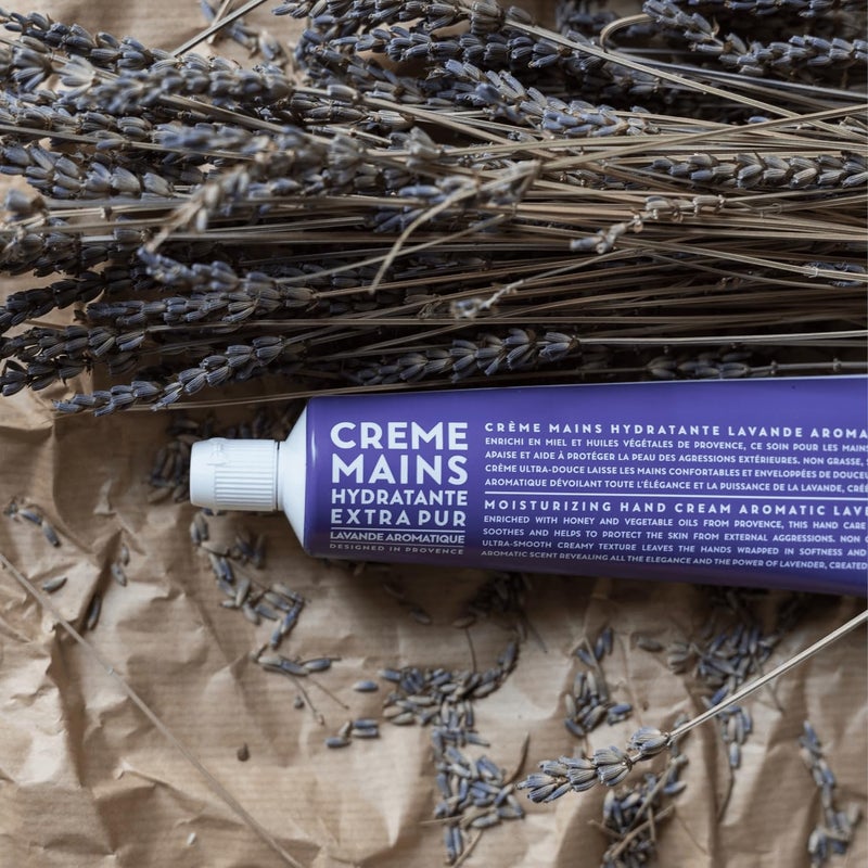 La Compagnie de Provence Compagnie de Provence Travel Hand Cream Extra Pure - Aromatic Lavender - 1 Fl Oz Tube - Image 5