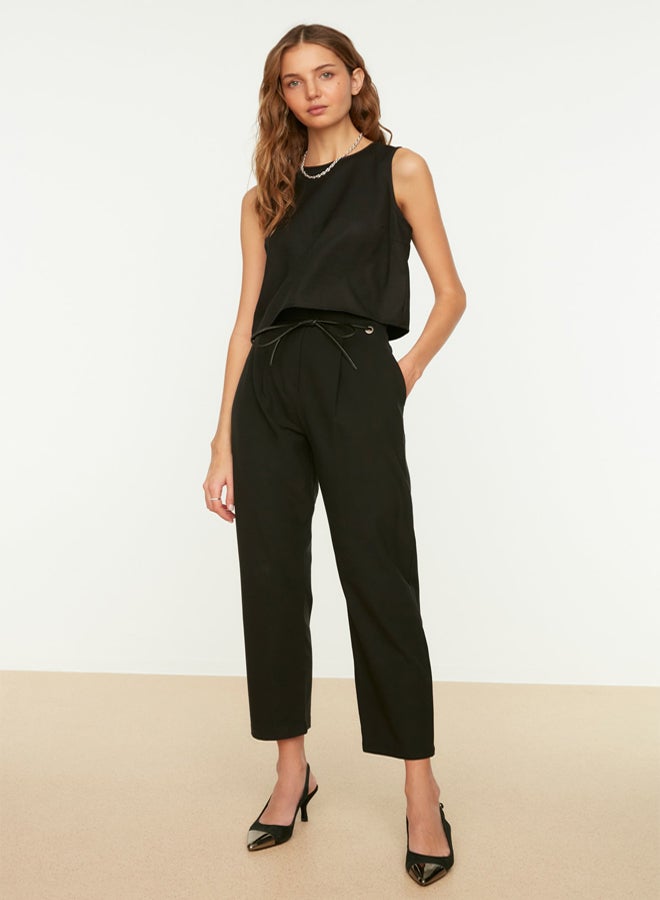 trendyol Black Sleeveless Crop Woven Linen Look Blouse  - Image 4