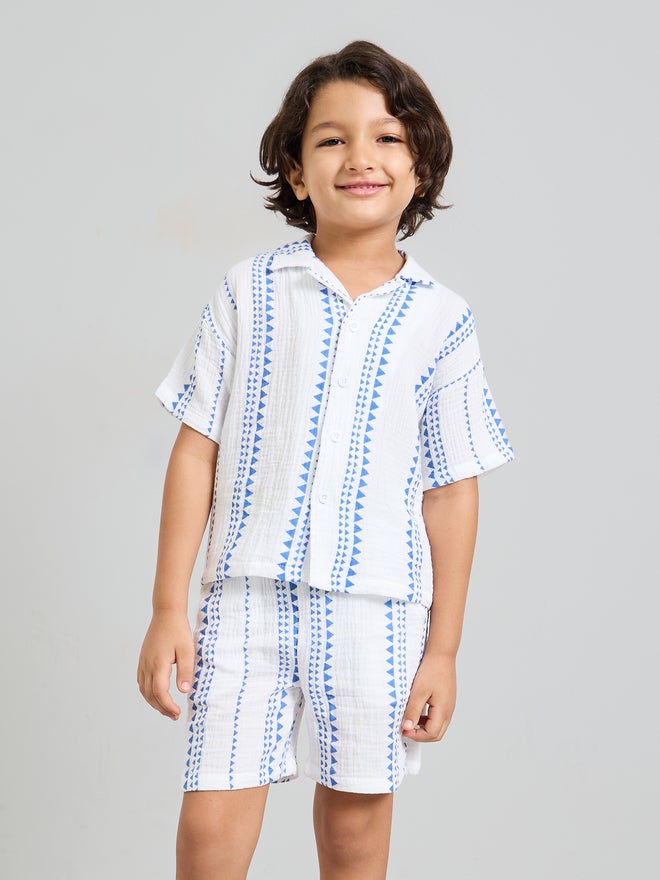 Styli Boys Striped Resort Collar Shirt and Shorts Set - Image 2
