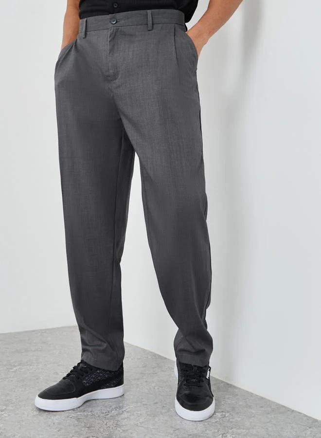 Styli Styli Men Grey Straight Fit Pleated Trousers