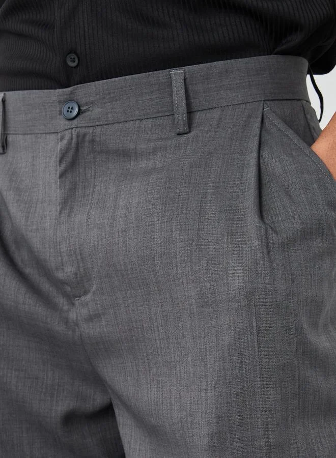 Styli Styli Men Grey Straight Fit Pleated Trousers