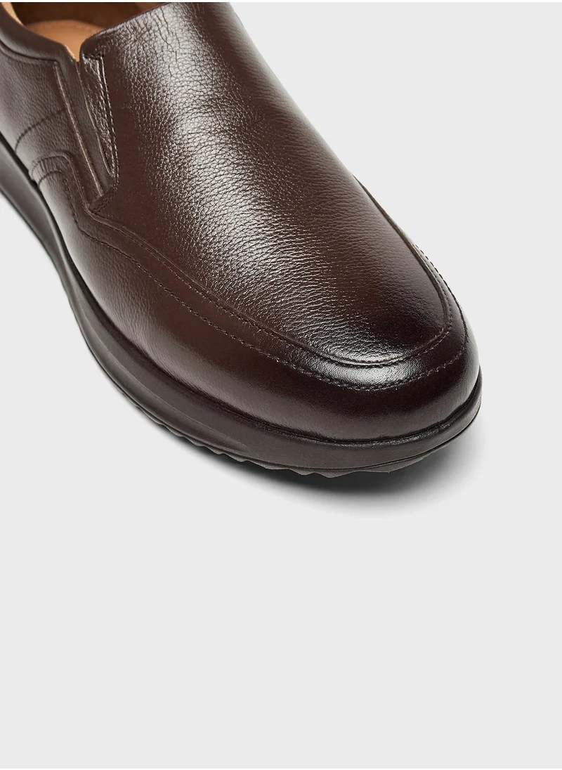 ال بي ال من شو اكسبرس Casual Slip Ons Shoes