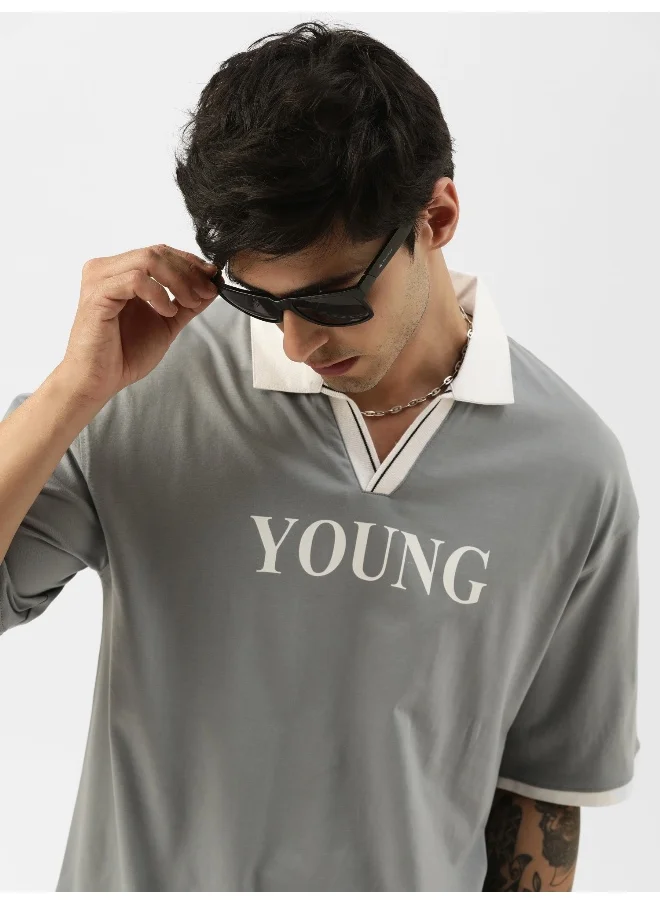 مانياك Mens Polo Neck Printed 3/4th Sleeve Light Grey and White Cotton Oversized Fit T-Shirt