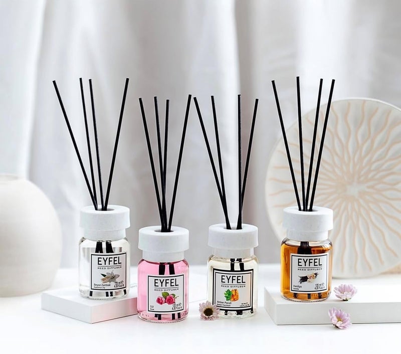 آيفيل طقم موزّع عطر من EYFEL (أعواد خشبية)، يتضمن 4 روائح (سعة 120 مل لكل منها)، يدوم طويلاً ومناسب للغرف والسيارات والمكاتب ودورات المياه. - Image 1
