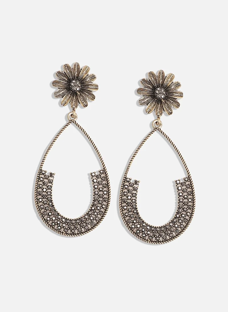 SOHI Crystal Teardrop Daisy Artificial Drop Earring Jewellery