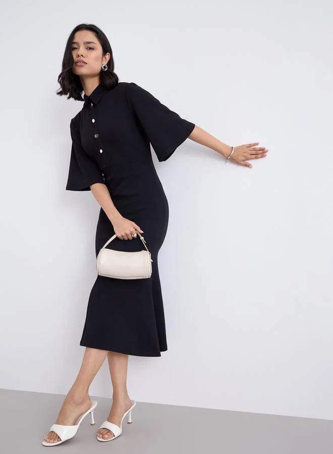 Styli Styli Buttoned Mermaid Hem Midi Dress with 3/4th Sleeves