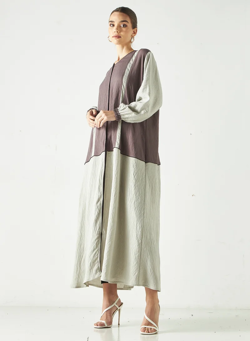 Hadiyath Al Madinah HM - Two Toned Abaya with Hijab