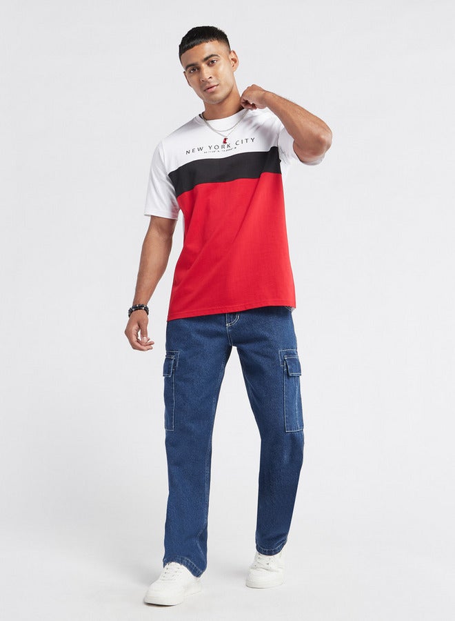 سبلاش فيڤ تيشيرت بقوالب ملونة وأكمام قصيرة وياقة ضيقة - Image 2