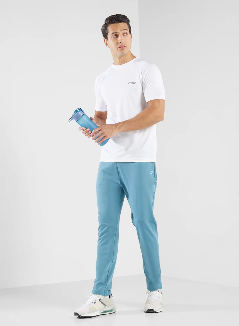 FRWD Essential Crew Neck T-Shirt