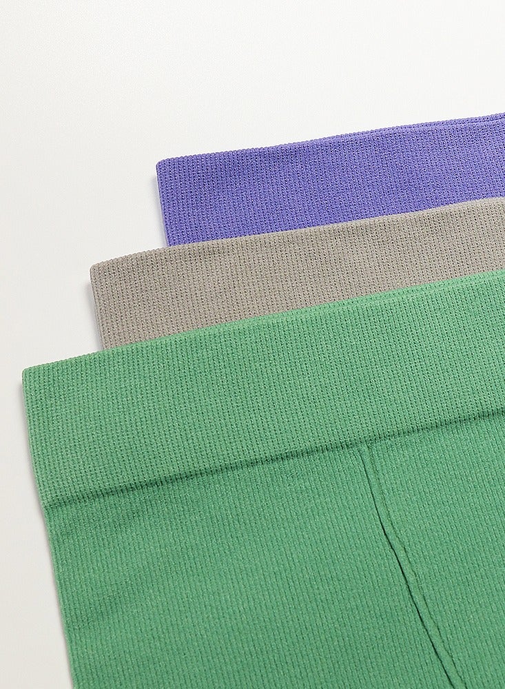 شورتات بوكسير ribbed بدون seams للنساء (عبوة من 3) بألوان متنوعة - Image 4