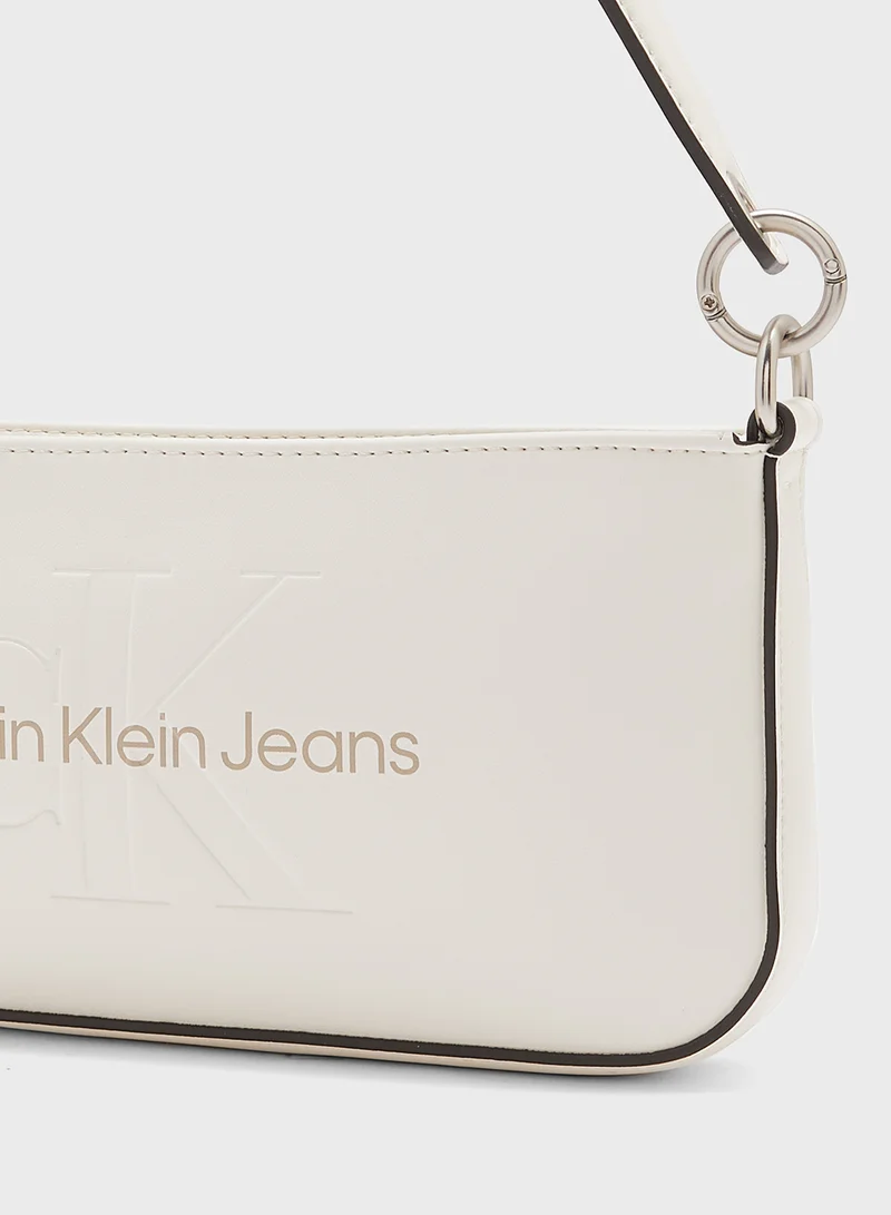 Calvin Klein Jeans SCULPTED SHOULDER BAG