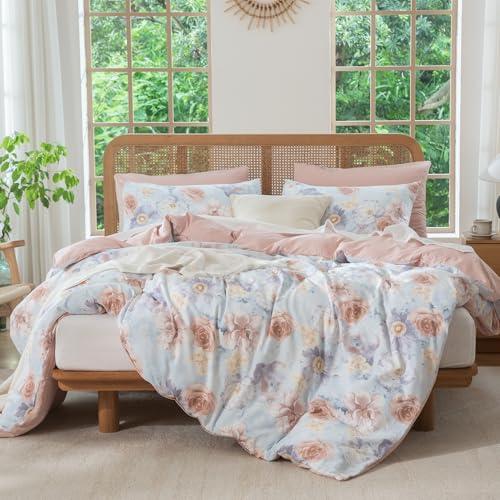 TISPLR Queen Size Comforter Floral 3 Pieces Soft Chic Crinkle Gauze Fabric Peony Floral Print Lightweight Botanical Flower Comforter for All Seasons Luxury Warmth Comfy Breathable with 2 Pillowcases - Image 2