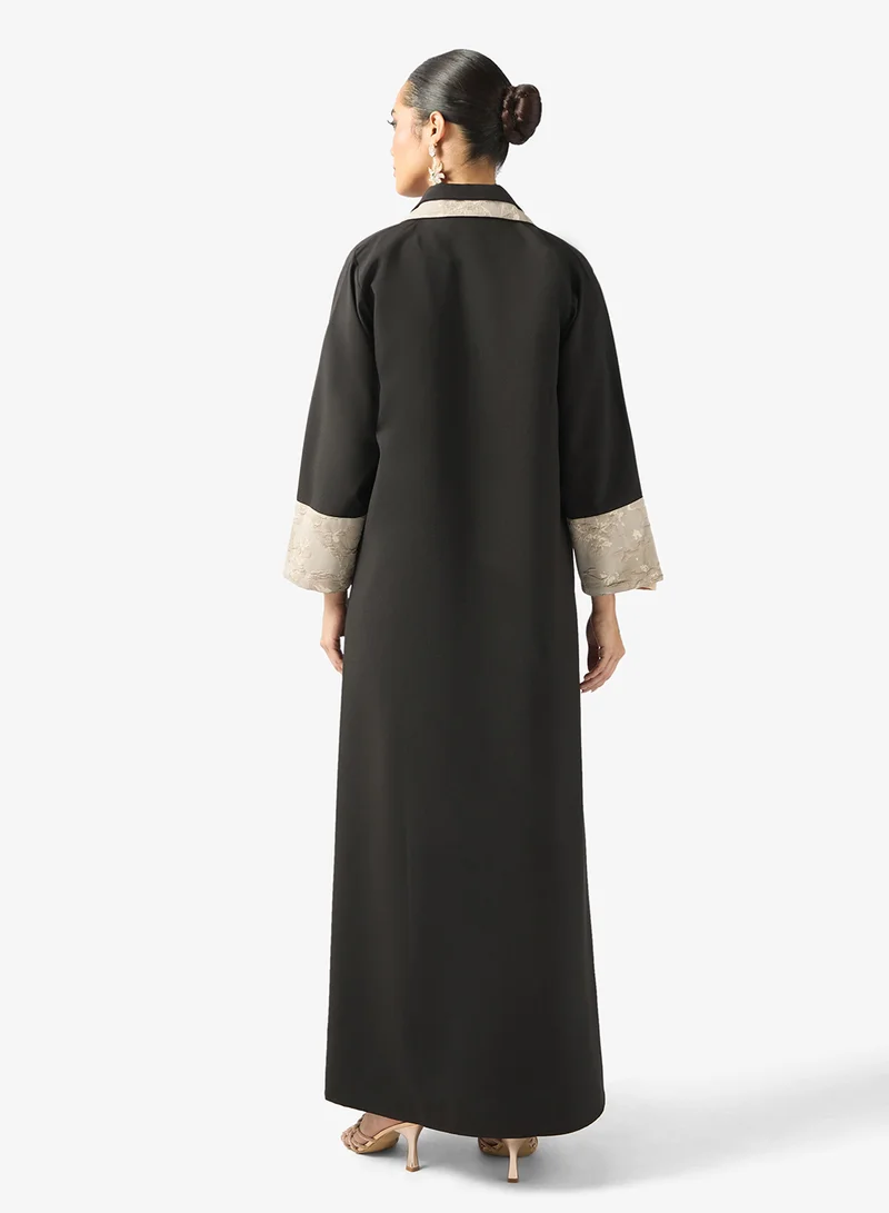 Khizana Abaya With Contrast Pattern Hem & Sheila
