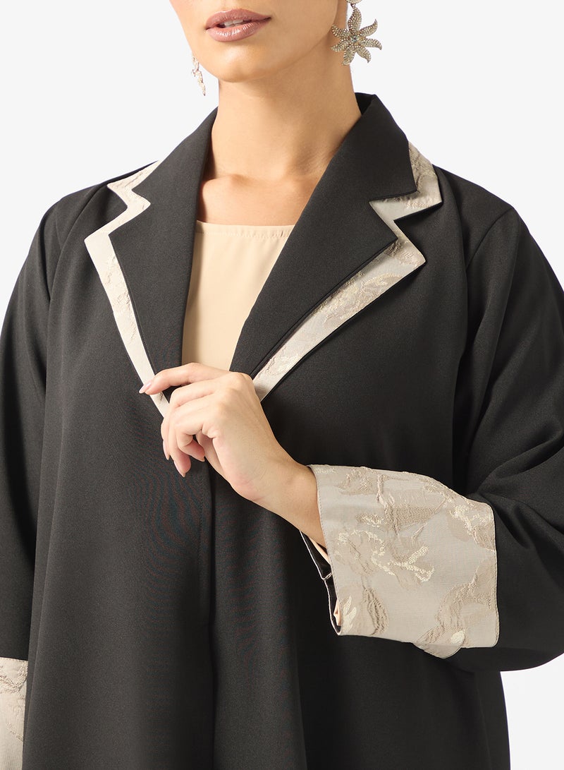 خزانة عباية بحافة بنقوش متباينة وشيلة - Image 3