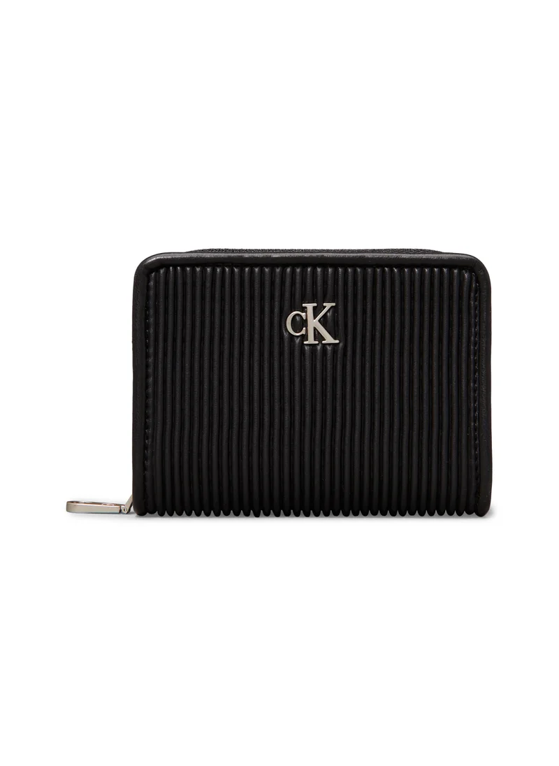 كالفن كلاين جينز Narrow Strap Crossbody
