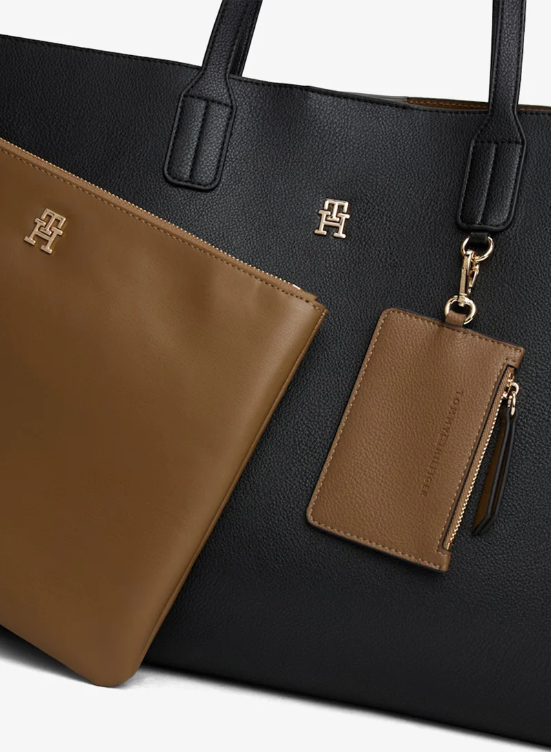 TOMMY HILFIGER  The American Icon Pebble Grain Tote Bag for Women | Best Price UAE