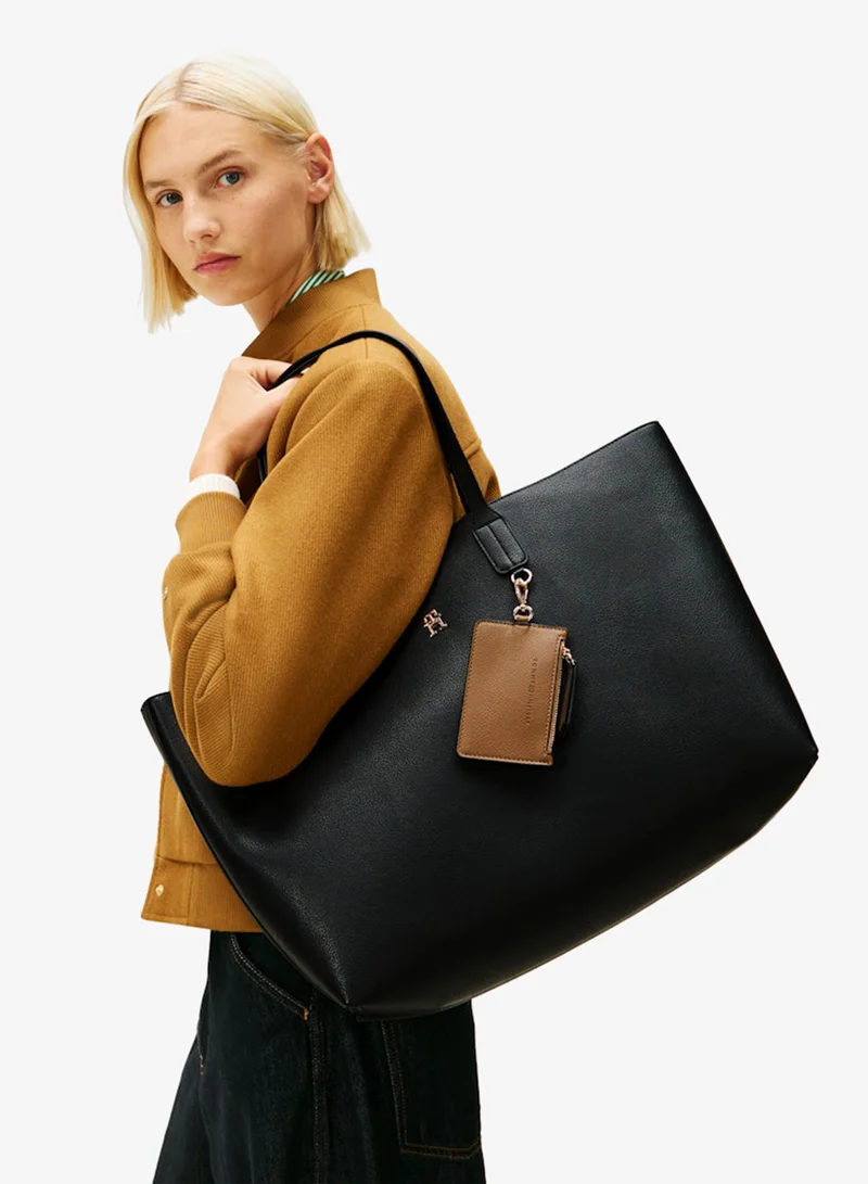 TOMMY HILFIGER  The American Icon Pebble Grain Tote Bag for Women | Best Price UAE