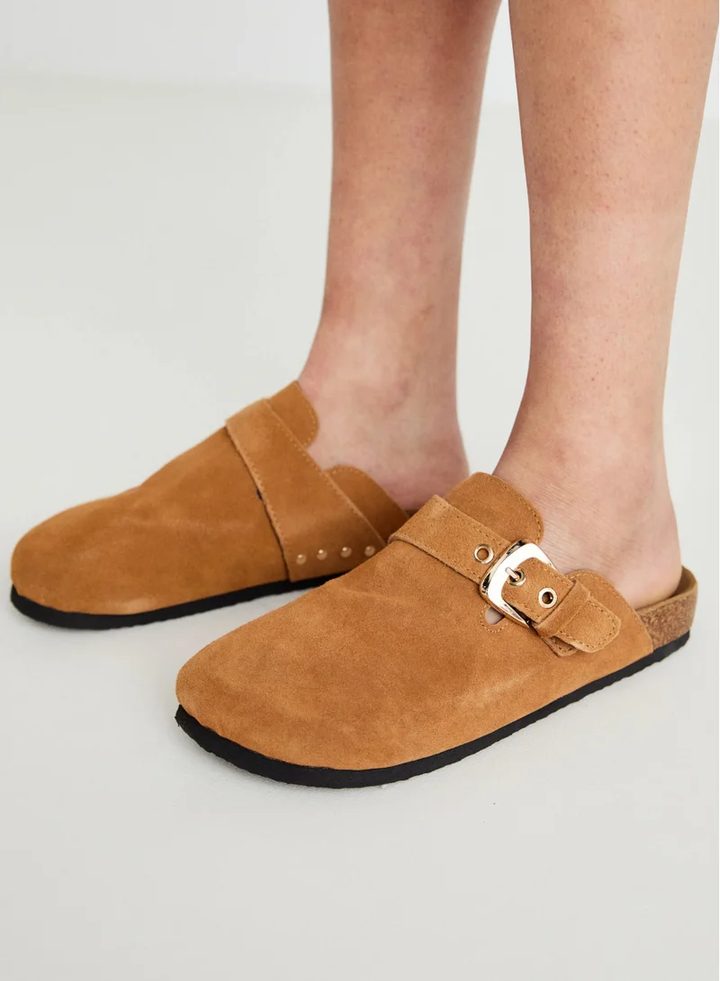 Only ONLHUSTON Warm Leather Buckle Mule