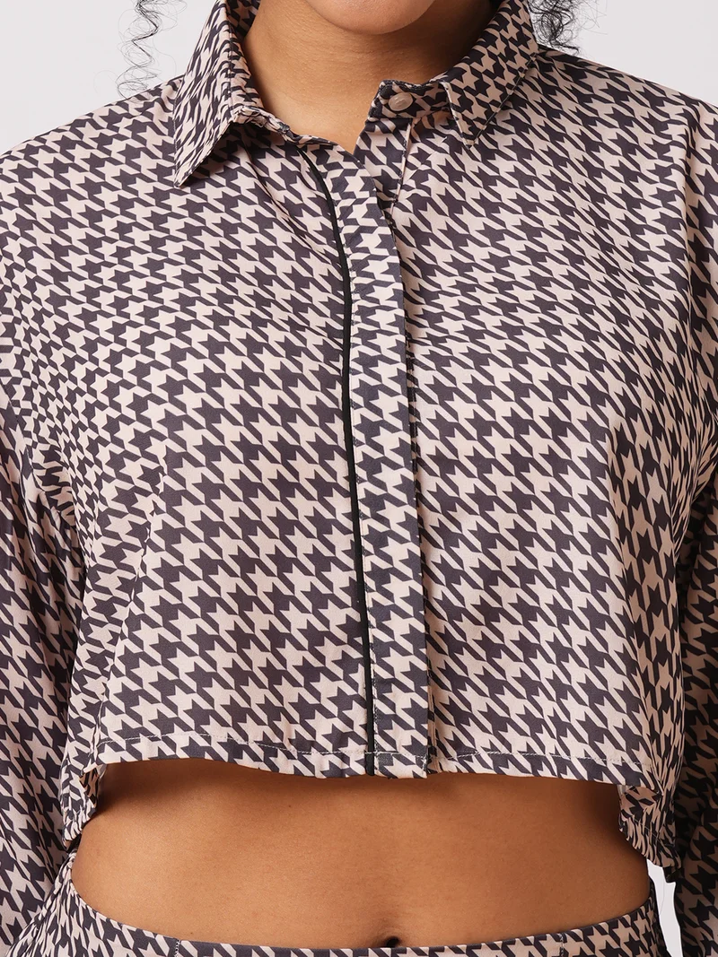 globus Women Printed Houndstooth Cuffed Sleeves Crop Shirt With Mini Skirt