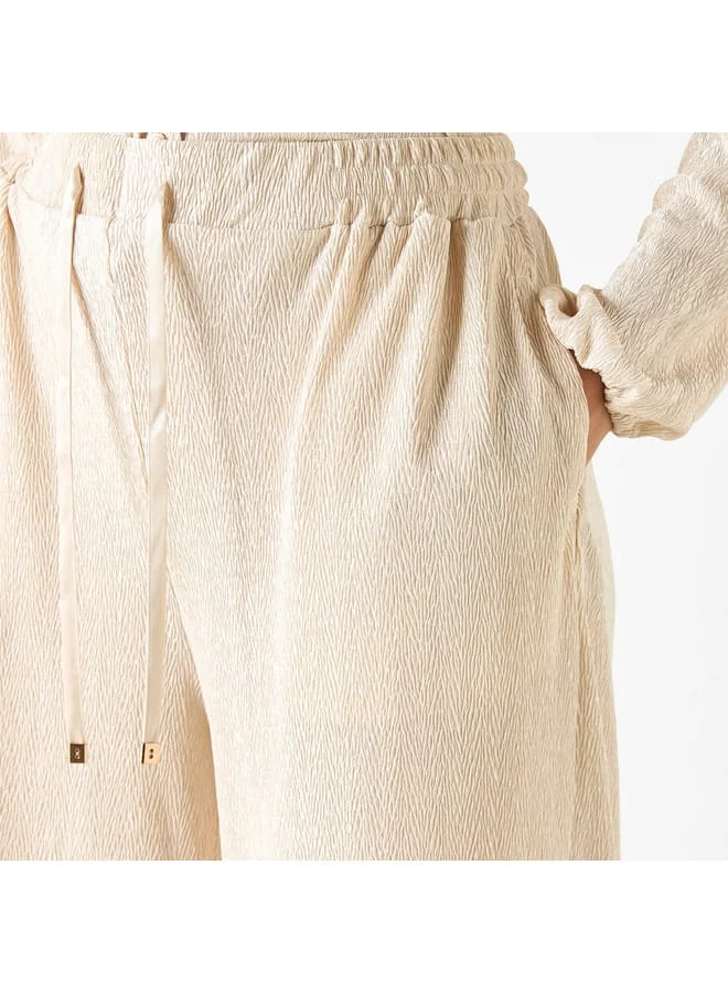 Iconic Iconic Textured Pants with Flexi Waist and Pockets