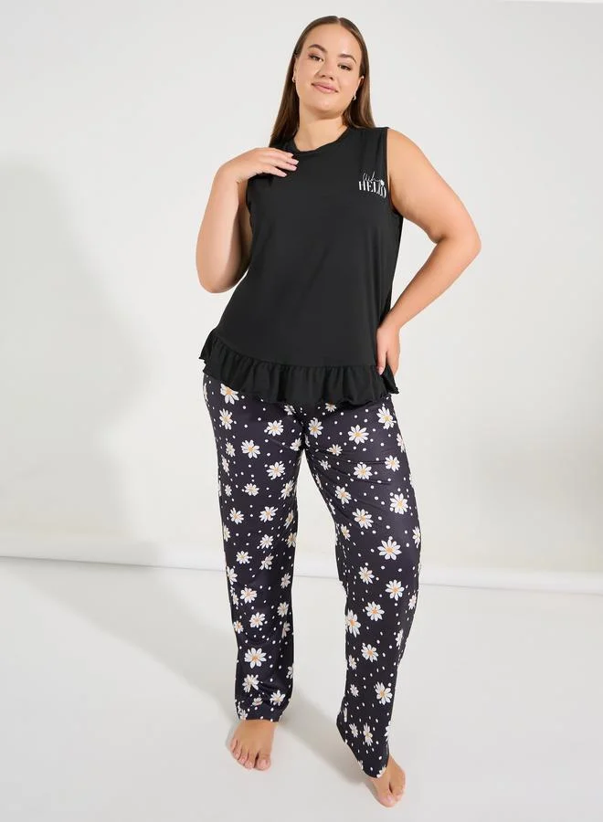 Styli Plus Size Ruffle Hem Graphic Vest & Daisy Print Pyjama Set