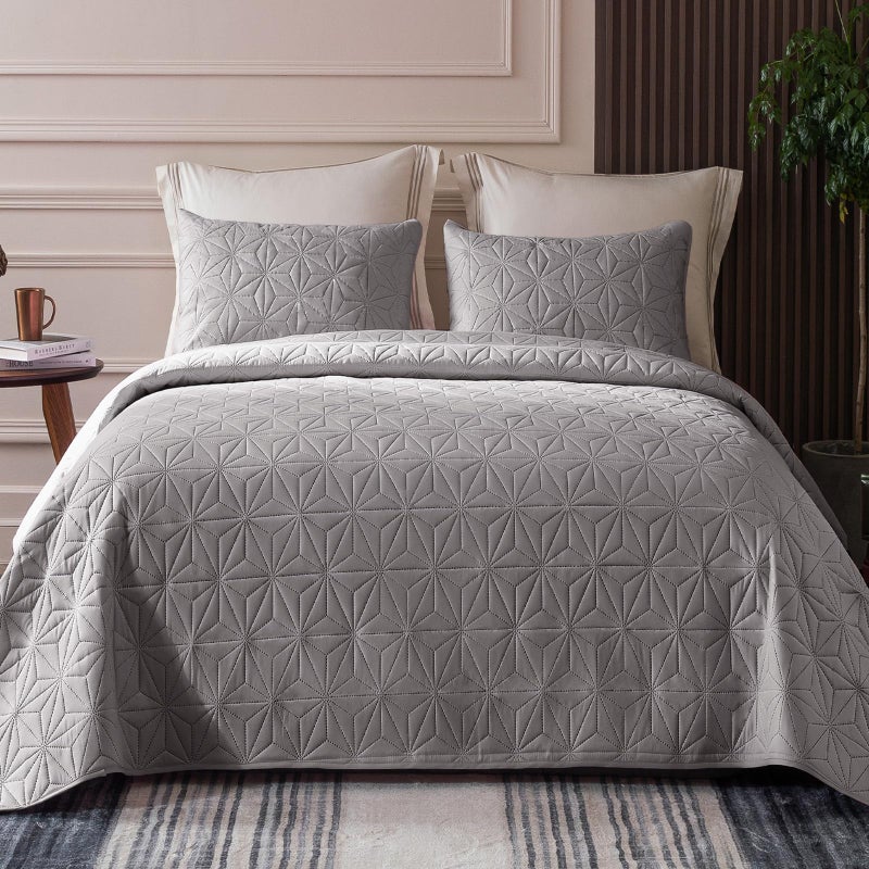 Whale Flotilla Whale Flotilla King Quilt Bedding Set Soft Light Grey Bedspreads Quilts King Size for All Seasons 3 Pieces Lightweight Geometric Star Pattern Coverlet 