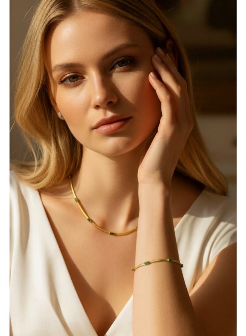 Casual collection Elegant & High Quality Stainless Steel Gold Plated Choker And Bracelet Jewellery Set For Women With Gift Box - Image 5