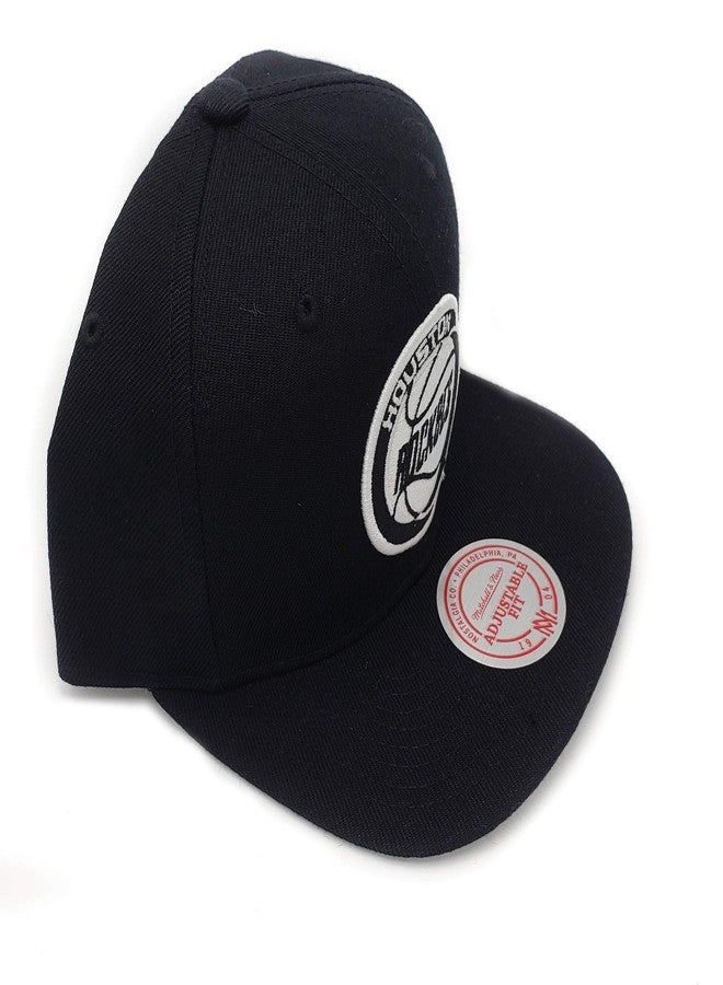 Mitchell & Ness Collection Adjustable Snapback Hat (Houston Rockets (Vintage B/W)) Black - Image 3