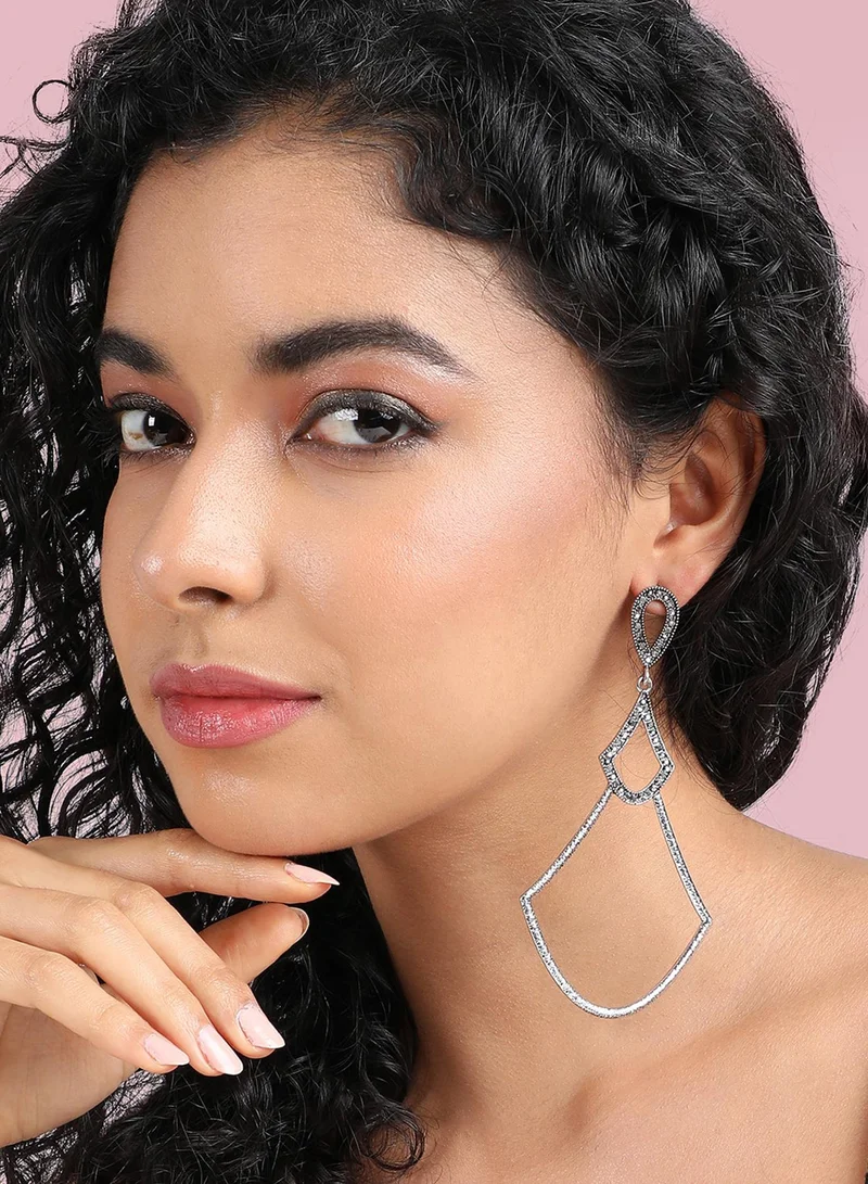 SOHI Maxi Textured Artificial Drop Earring Jewellery