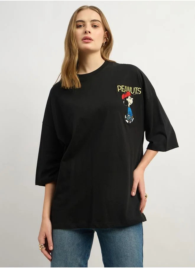 ستايلي Graphic Print Round Neck Oversized T-Shirt