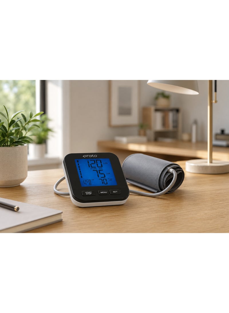 براتول جهاز قياس ضغط الدم الرقمي عن طريق الذراع براتو BP101D ناطق بشاشة LCD ملونة وذاكرة مستخدمين - أسود وأبيض (طقم كامل) - Image 3