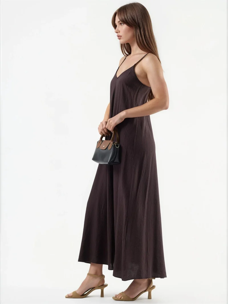 بوسيم BUSEM V-Neck Midi Slip Dress