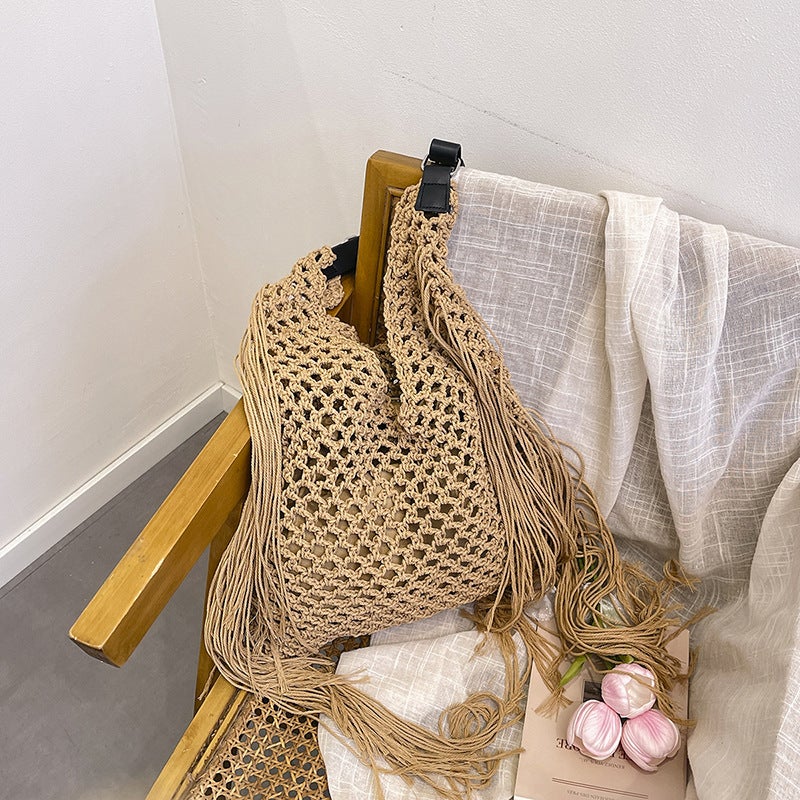 Retro Tassel Bag Women'S Hollow Hand-Woven Bag Beach Bag New Commuter Women'S Shoulder Versatile Tote Bag - Image 2