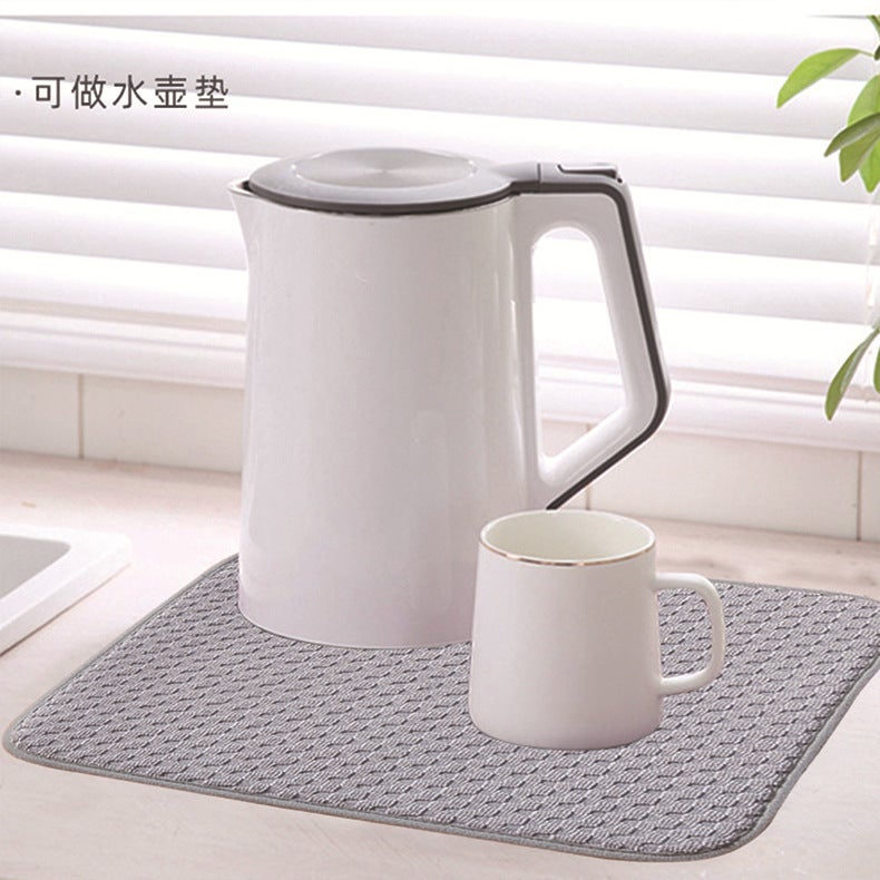Microfiber Kitchen Drying Mat – Water Absorbent Polyester Insulation Mat - Image 3