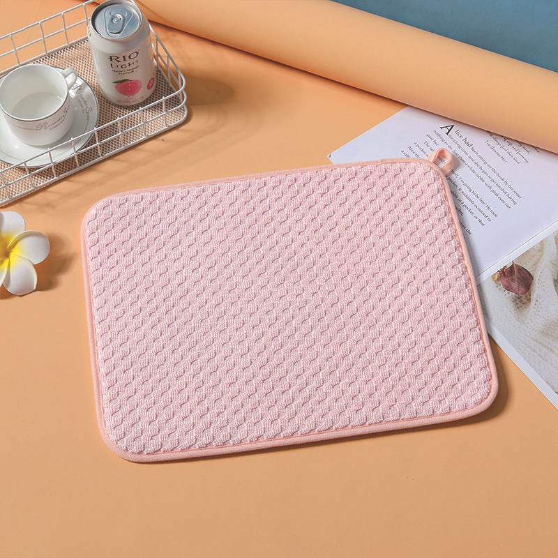 Microfiber Kitchen Drying Mat – Water Absorbent Polyester Insulation Mat - Image 1