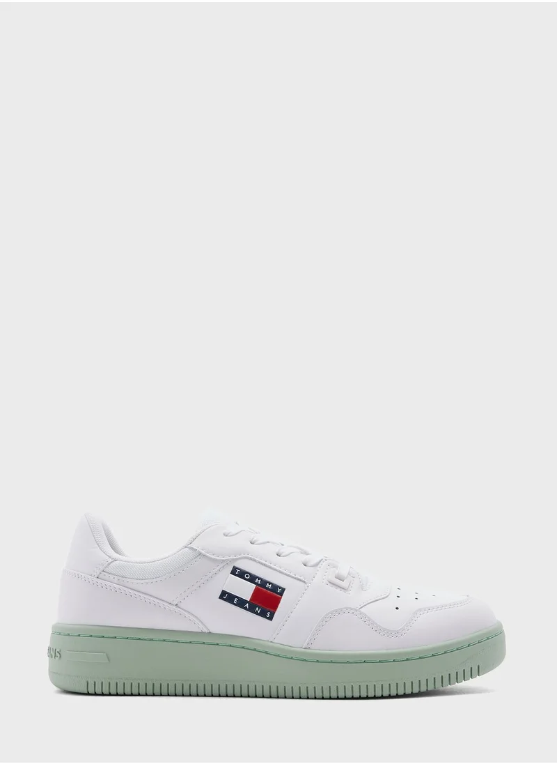 TOMMY JEANS Lace Up Low Top Sneaker