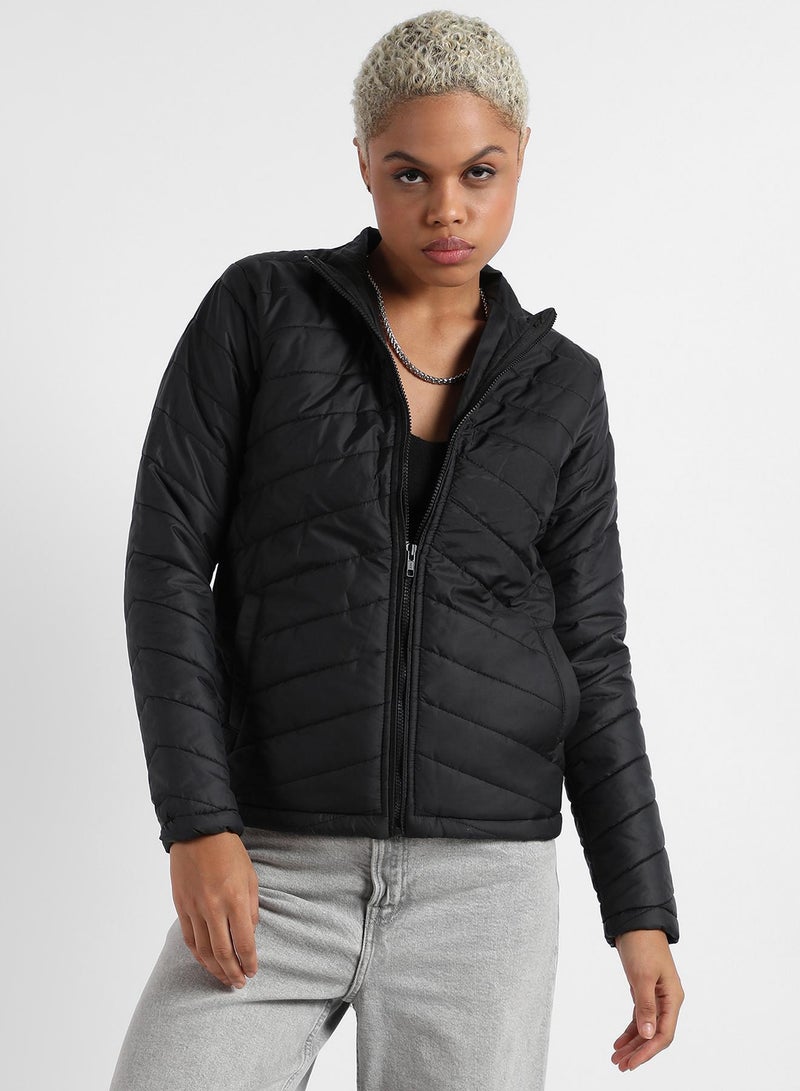 Campus Sutra Women's Quilted Puffer Jacket With Zip Closure - Image 2