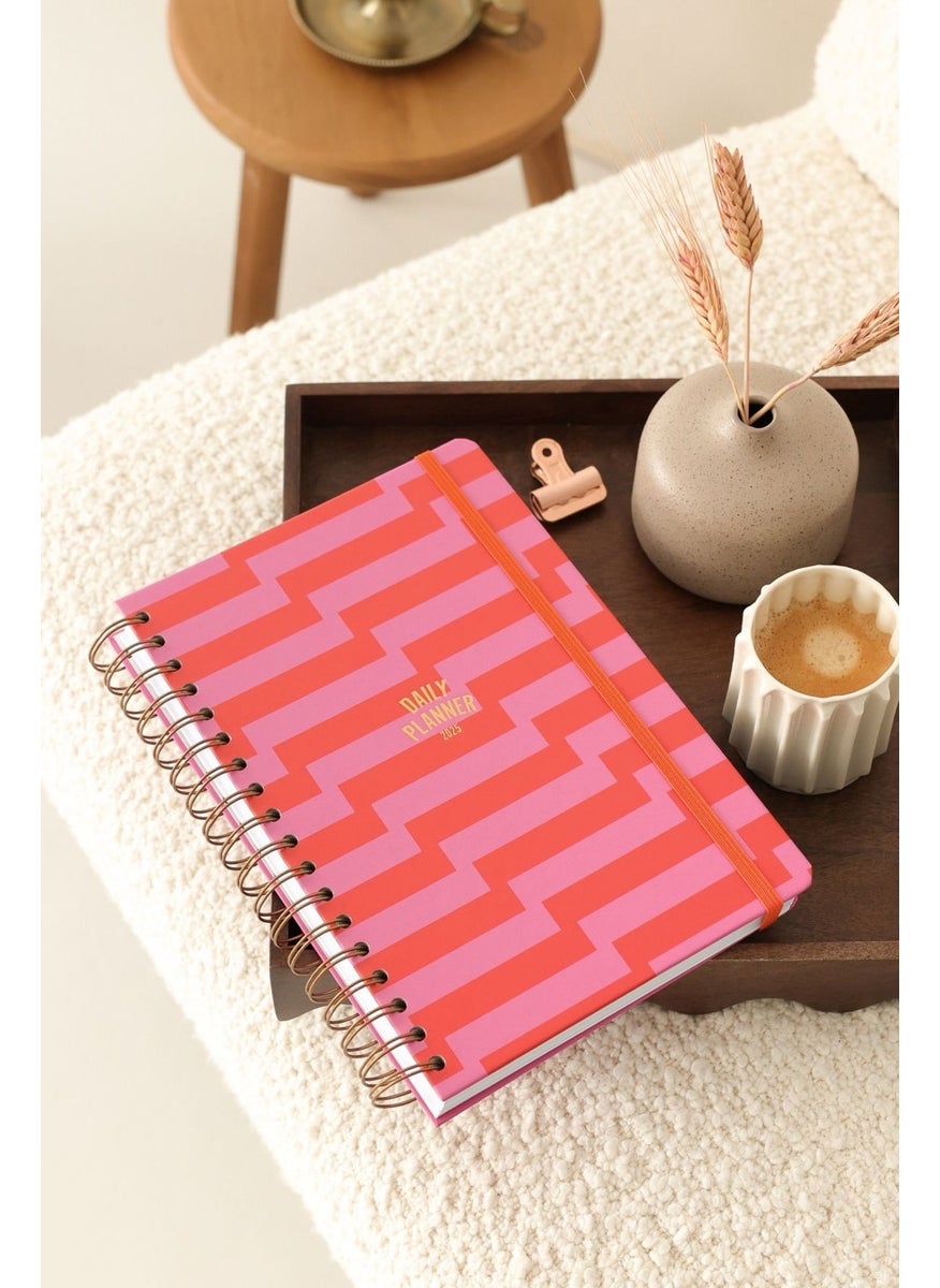 2025 Daily Spiral Agenda 16X24 cm - 12 Months - pzsku/ZA121834E9035C0EE009DZ/45/_/1735921222/3433757e-14de-420b-9c0c-3520964d9abb