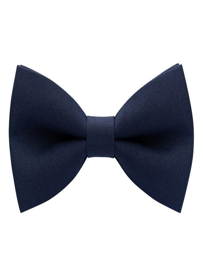 Bow Tie House ربطة عنق كلاسيكية جاهزة للارتداء للأولاد من Bow Tie House، مناسبة للبدلات الرسمية السادة (مقاس متوسط، لون كحلي) - Image 1