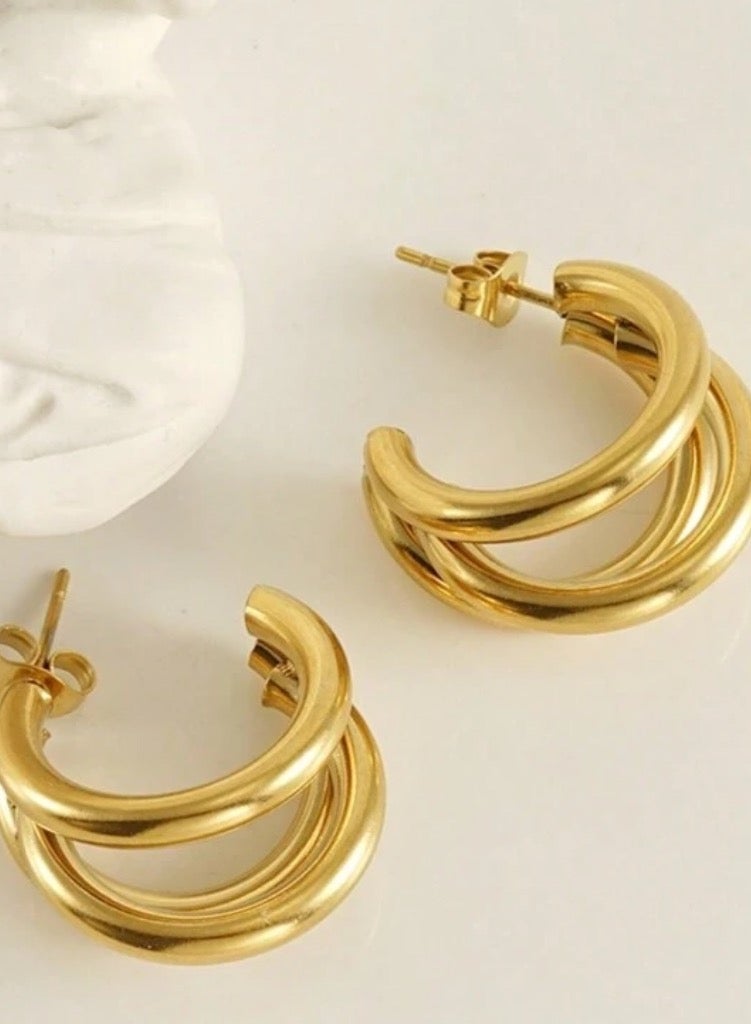 إيكوال حلق اذن نسائي دائري أنيق وعالي الجودة مطلي باللون الذهبي - Image 1