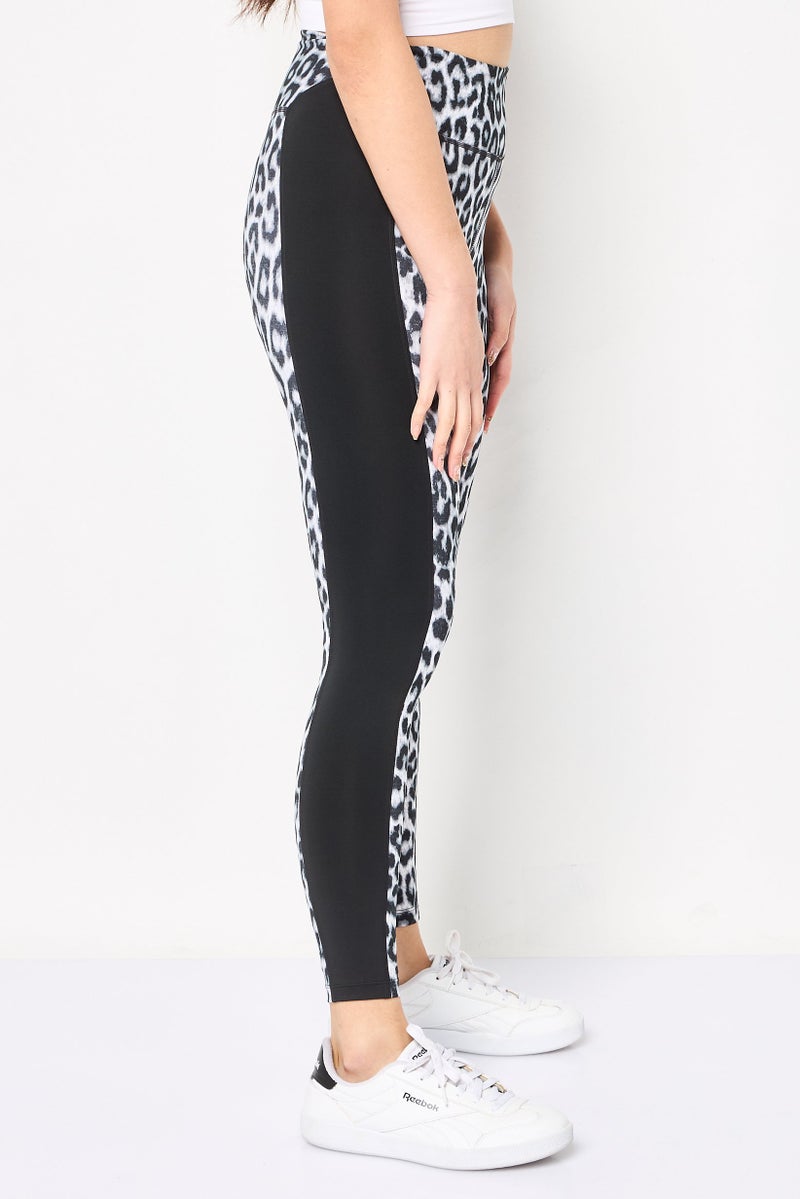 Nike ليجنغز تدريب للنساء بتقنية دري-فيت 7/8، متعدد الألوان - Image 3