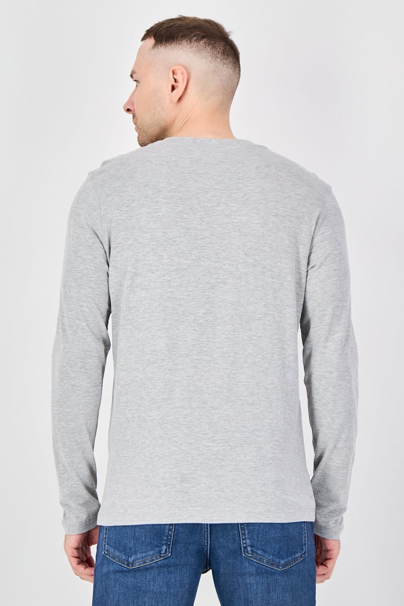 Celio Men Crew Neck Long Sleeve Plain T-Shirts, Light Grey - Image 3