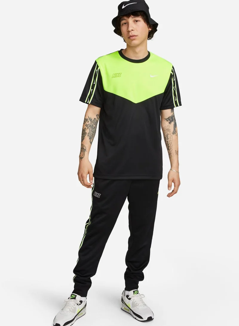 Nike Nsw Repeat T-Shirt