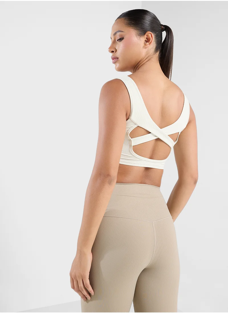 فورورد Seamless Back Cutout Detail Sports Bra