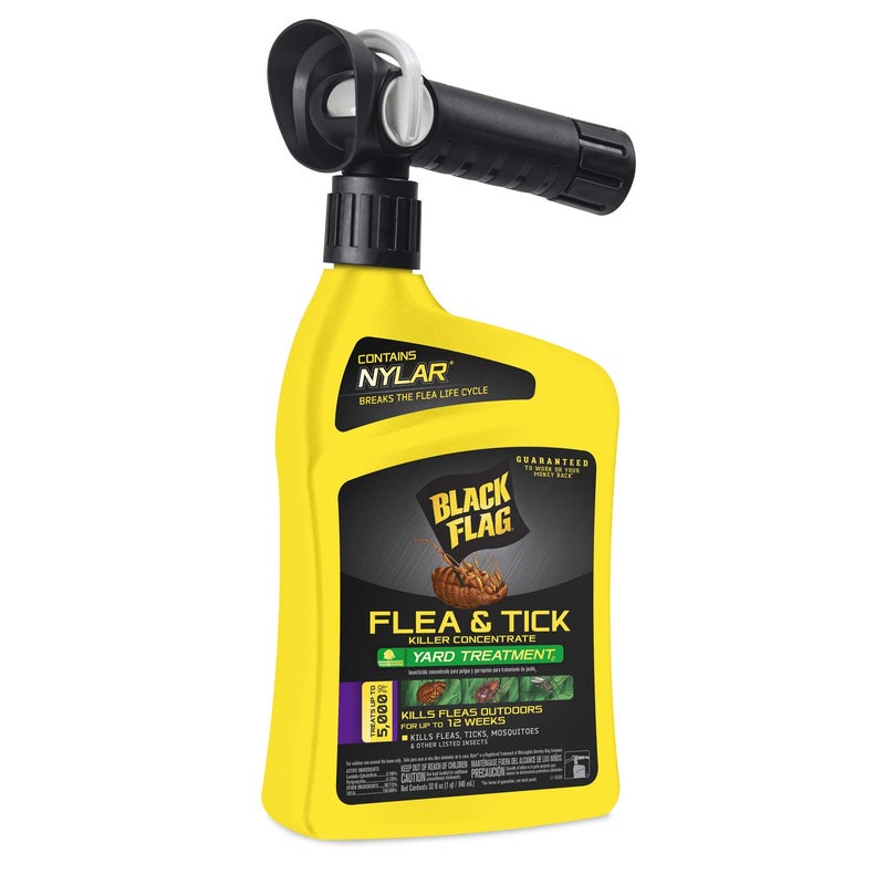 Black Flag Flea and Tick Killer Concentrate Yard Treatment, 32 Ounces, Ready To Spray, Quickflip Hose End Sprayer - Image 1