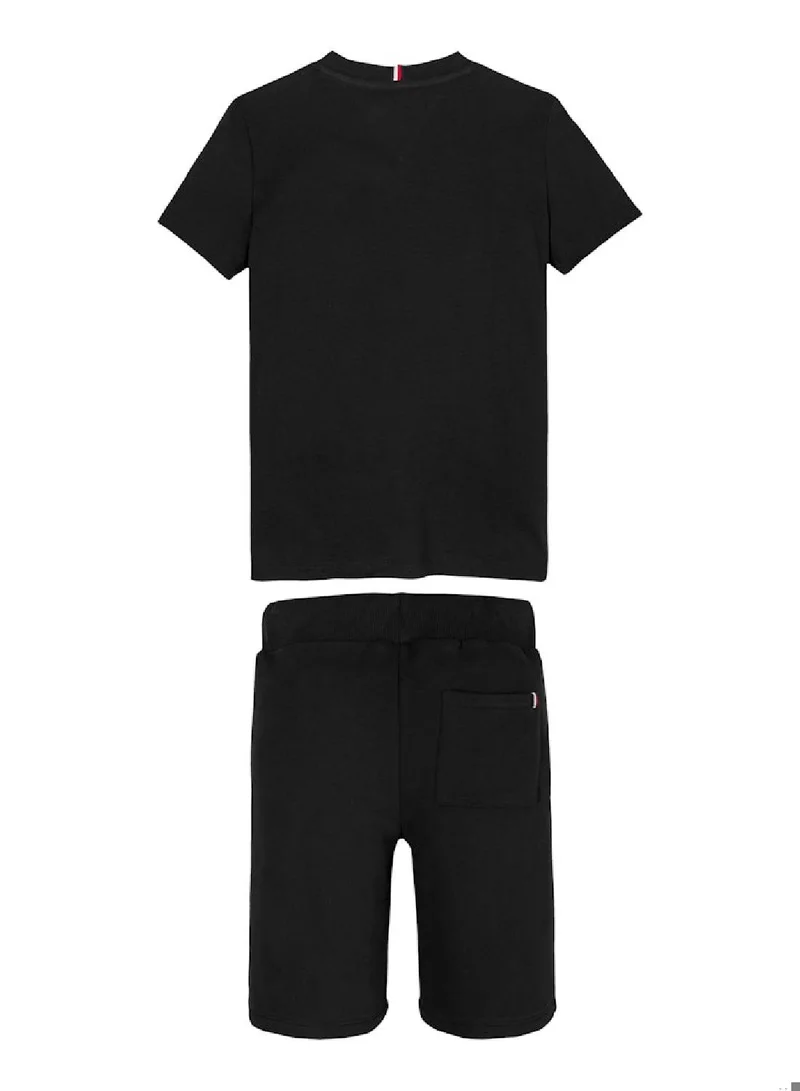 TOMMY HILFIGER T-Shirt And Sweat Shorts Set