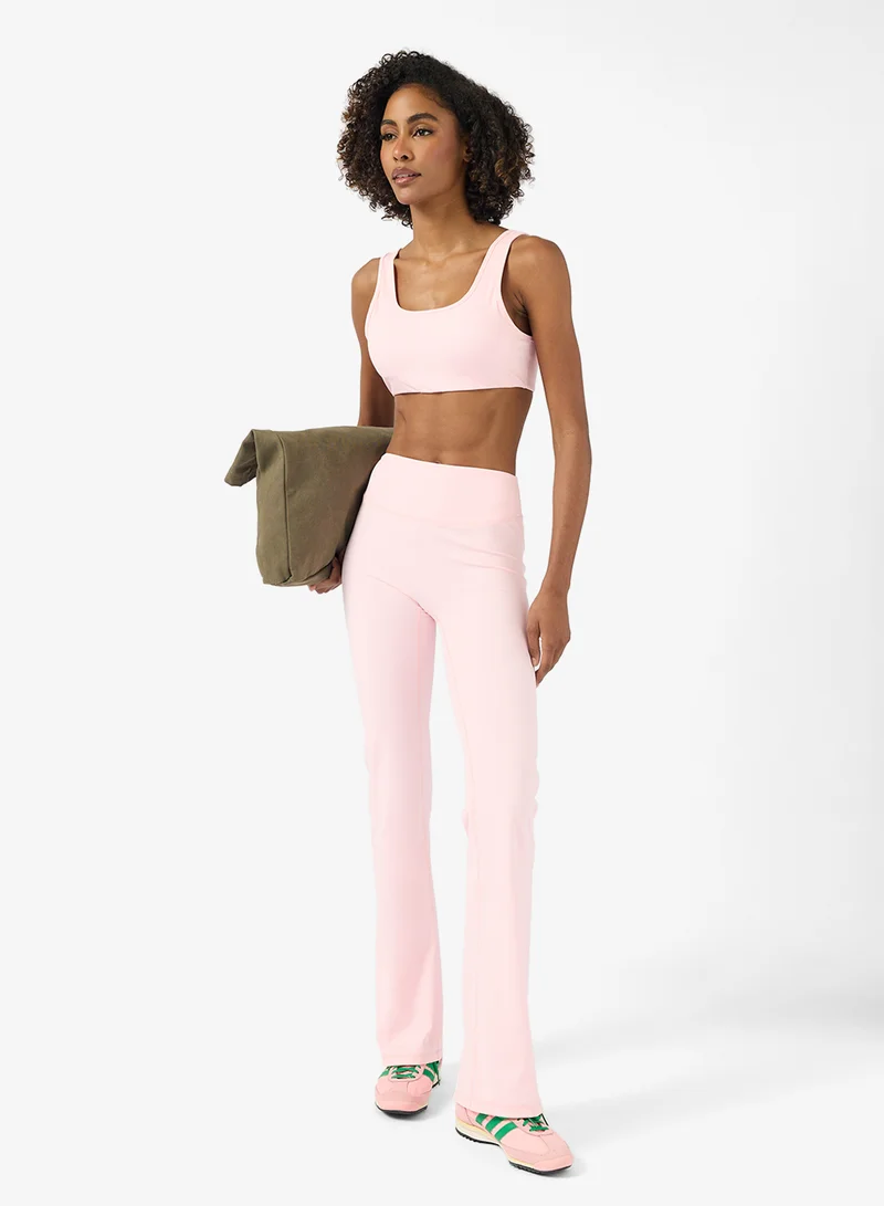 فورورد Sculpting Sports Bra & Seamless Flared Legging Set