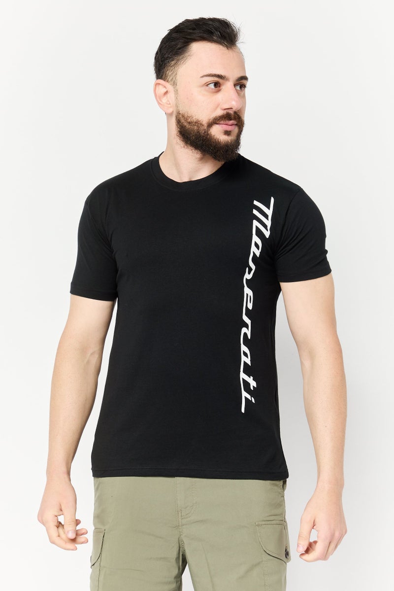 Maserati تي شيرت رجالي بأكمام قصيرة وياقة دائرية بشعار العلامة التجارية، أسود - Image 1